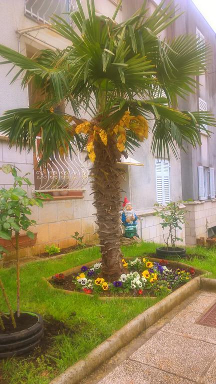 Apartment Anamarija Njivice Bagian luar foto
